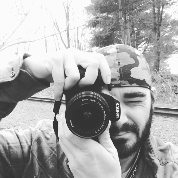 Meet your Posher, Joshua - Picture 1 of 1